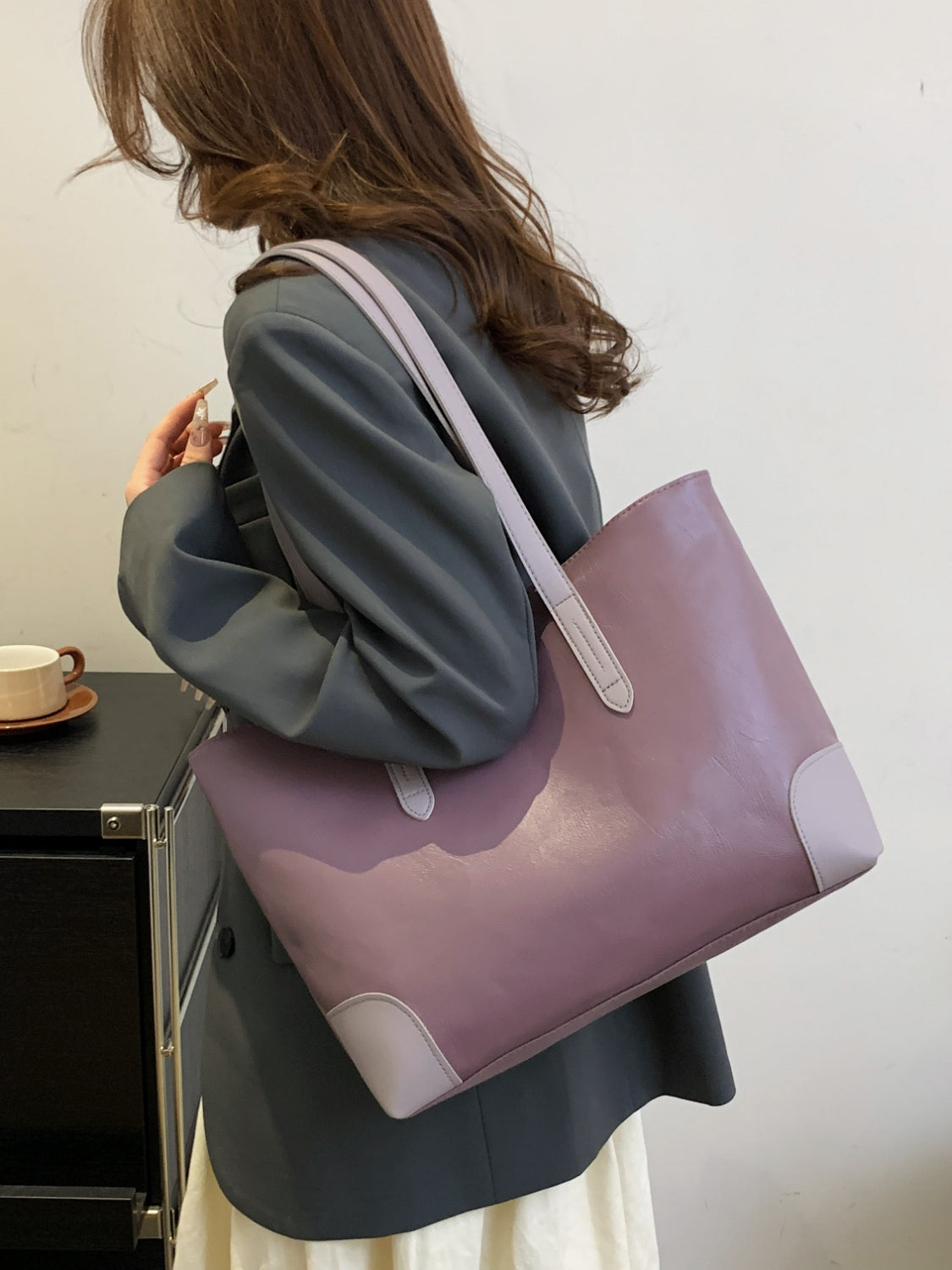 PU Leather Medium Tote Bag - Fashiofinesse